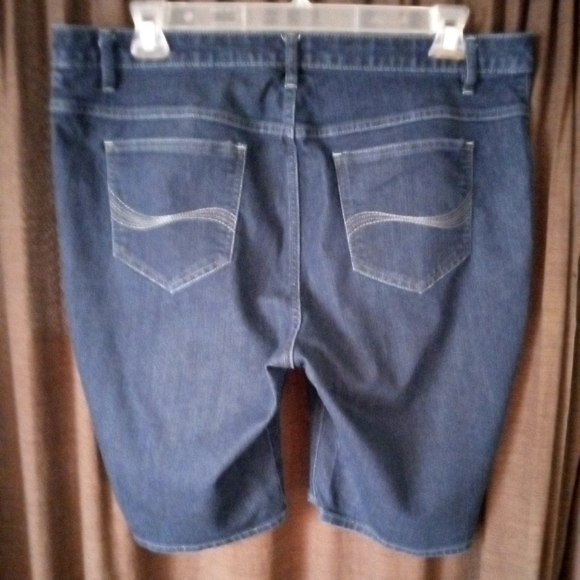 Riders by Lee - Picture 5 of 5